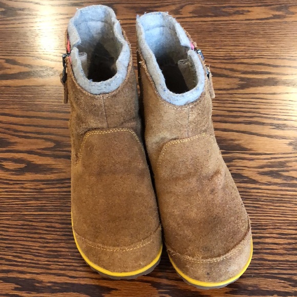 Sorel boots - Picture 2 of 12